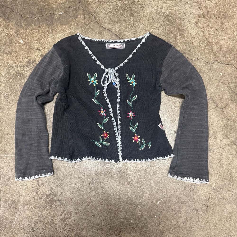 Vtg Storybook Knits Button Front Sweater Ladies Medium Black Floral Cottage Core